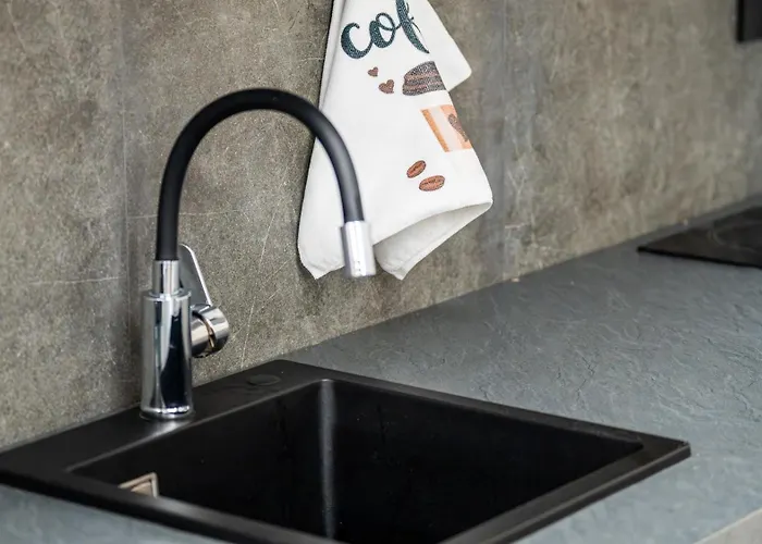 Estensia & Bed & Breakfast 3*